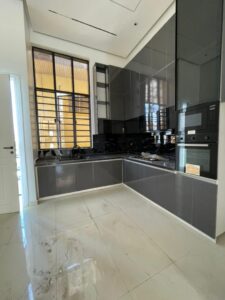 3 bedroom Lekki Phase 1