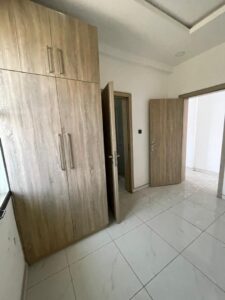 Penthouse Thomas Estate